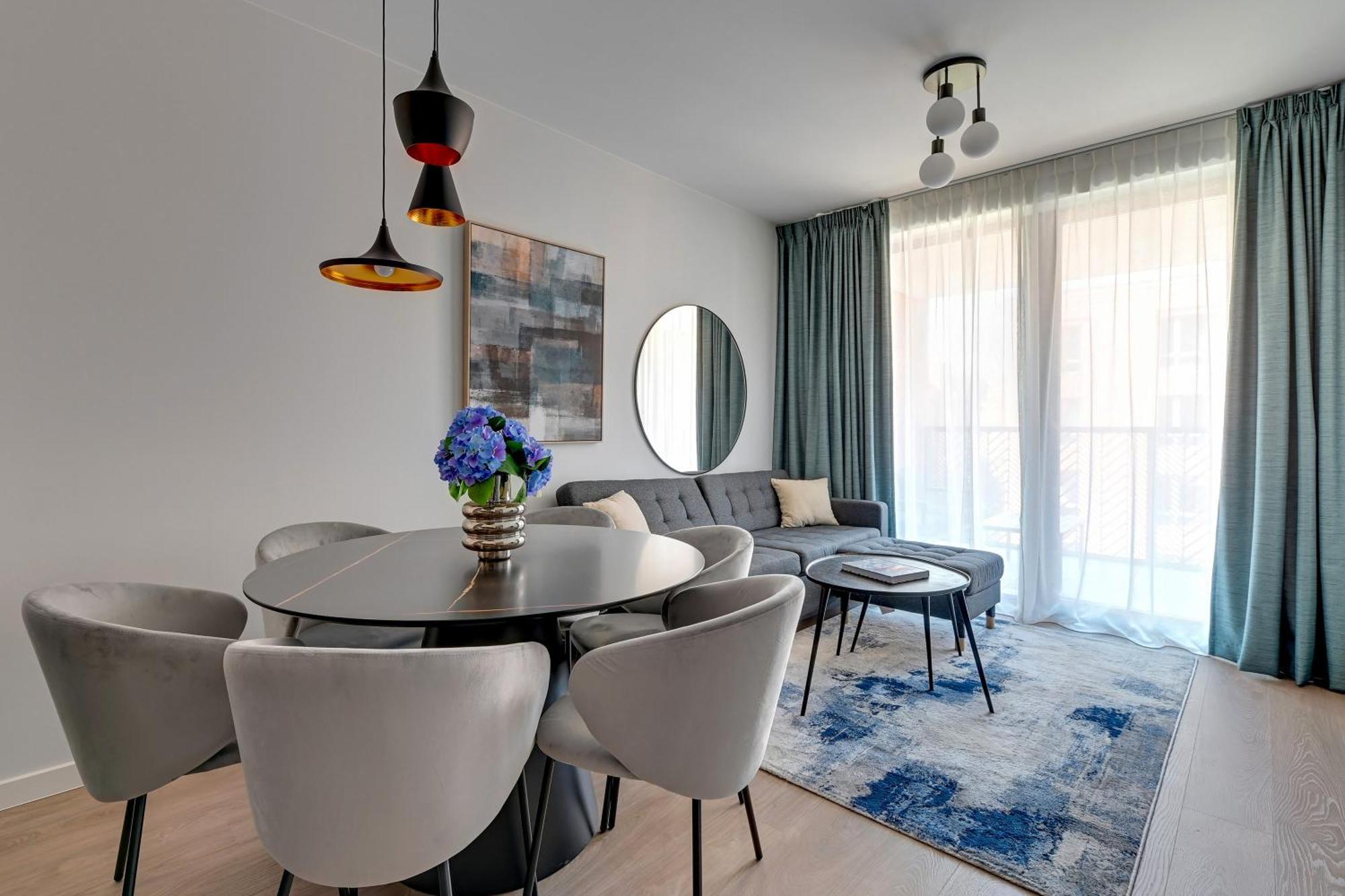 Scala 60F City Center Premium Apartments With Parking By Lion Apartments 그단스크 외부 사진