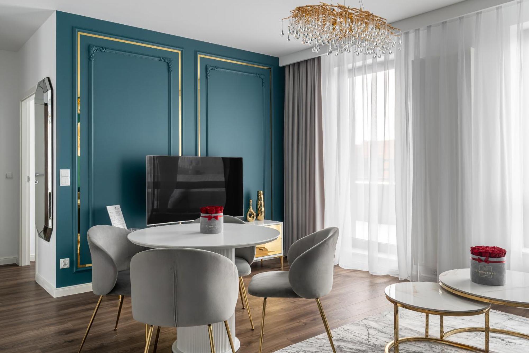 Scala 60F City Center Premium Apartments With Parking By Lion Apartments 그단스크 외부 사진